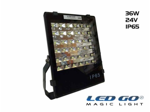 PP-36-24V LED PROJEKTÖR,42,5W,24V AC-DC,TEMPERLİ CAMLI,IP65